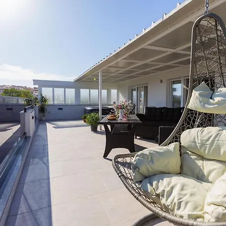 Penthouse Marin Apartment